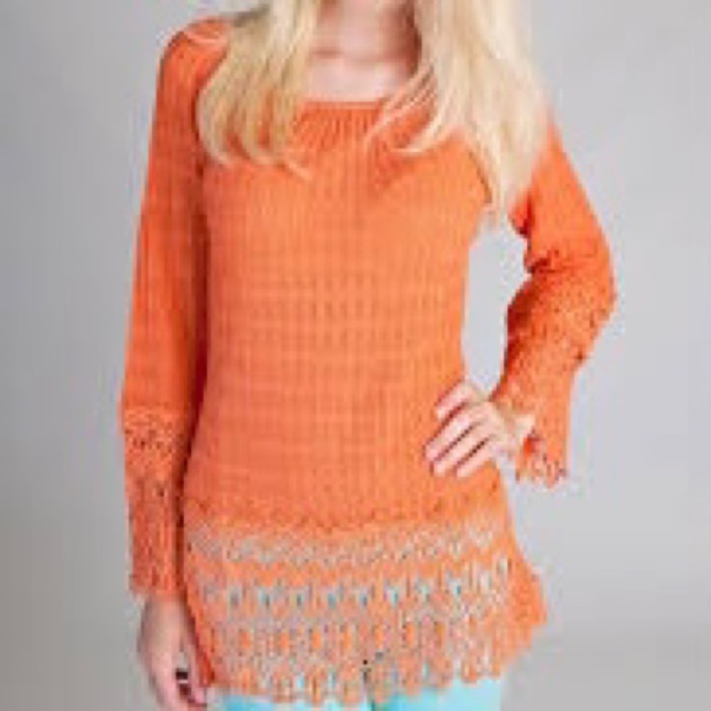 Umgee Mixed Lace Long Sleeve Size S/M Top in Orange
